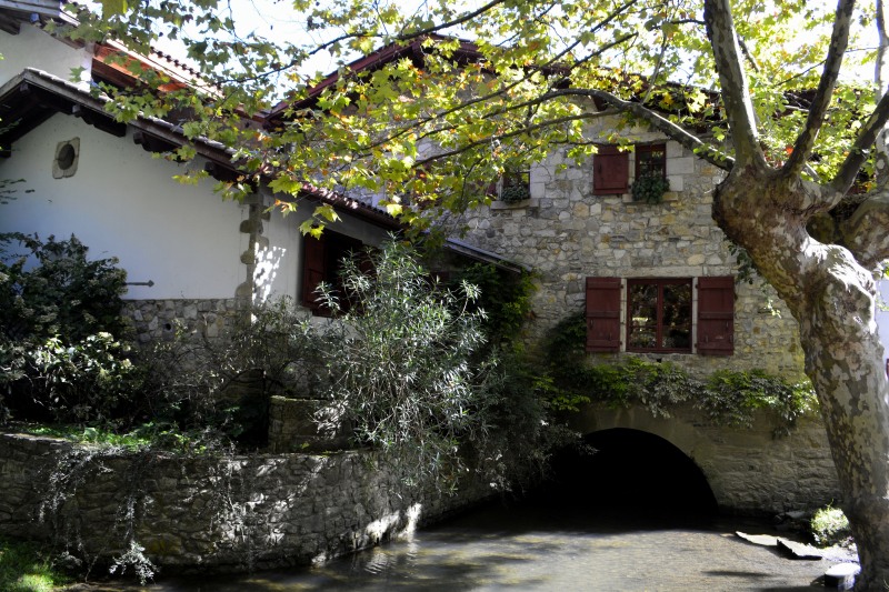 053_04oct18_Bassilour